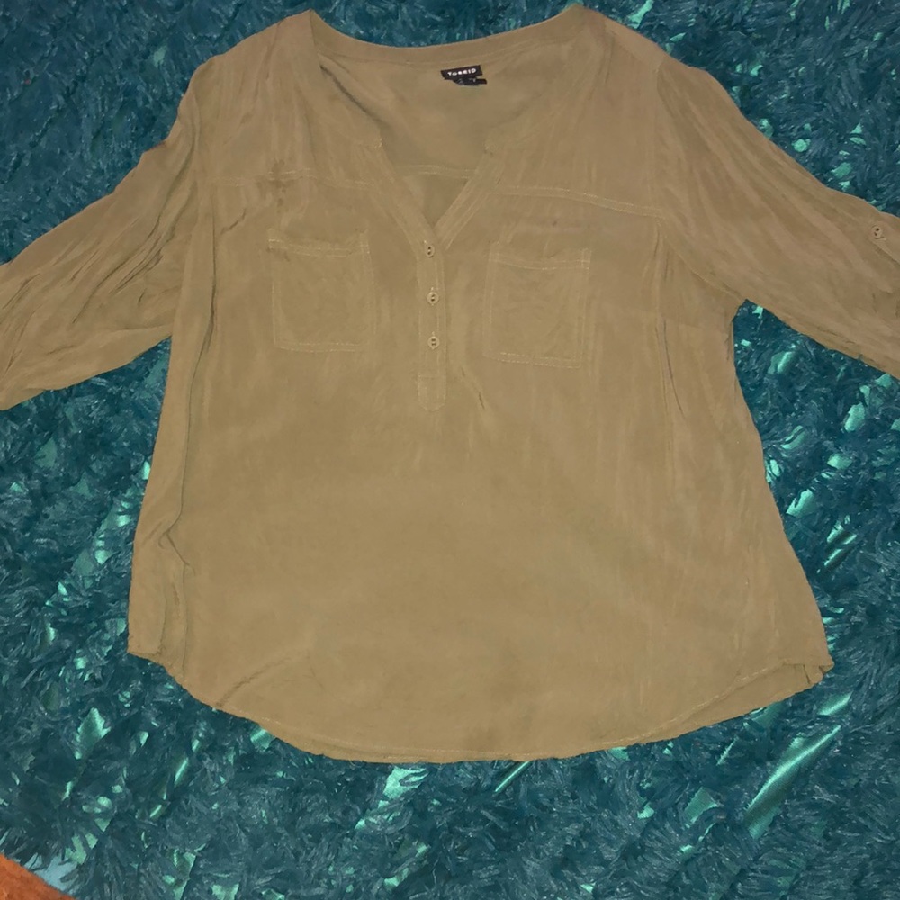 Blouse with Front Packets